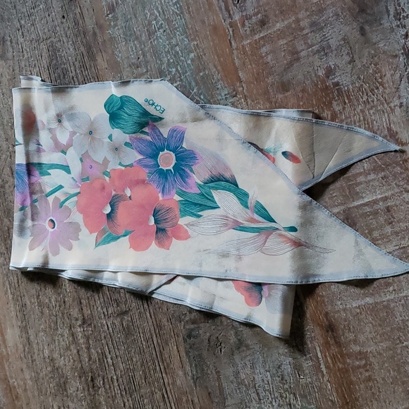 ECHO FLORAL PRINTED SILK SCARF 64"x7" VINTAGE - Picture 7 of 7